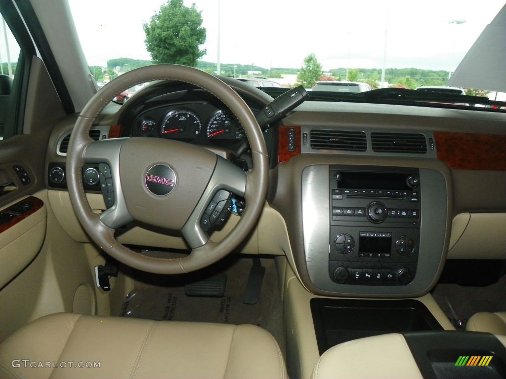 2012 GMC Sierra 2500HD SLT Crew Cab 4x4 Dashboard Photos