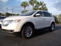 2011 White Platinum Tri-Coat Lincoln MKX FWD  photo #4