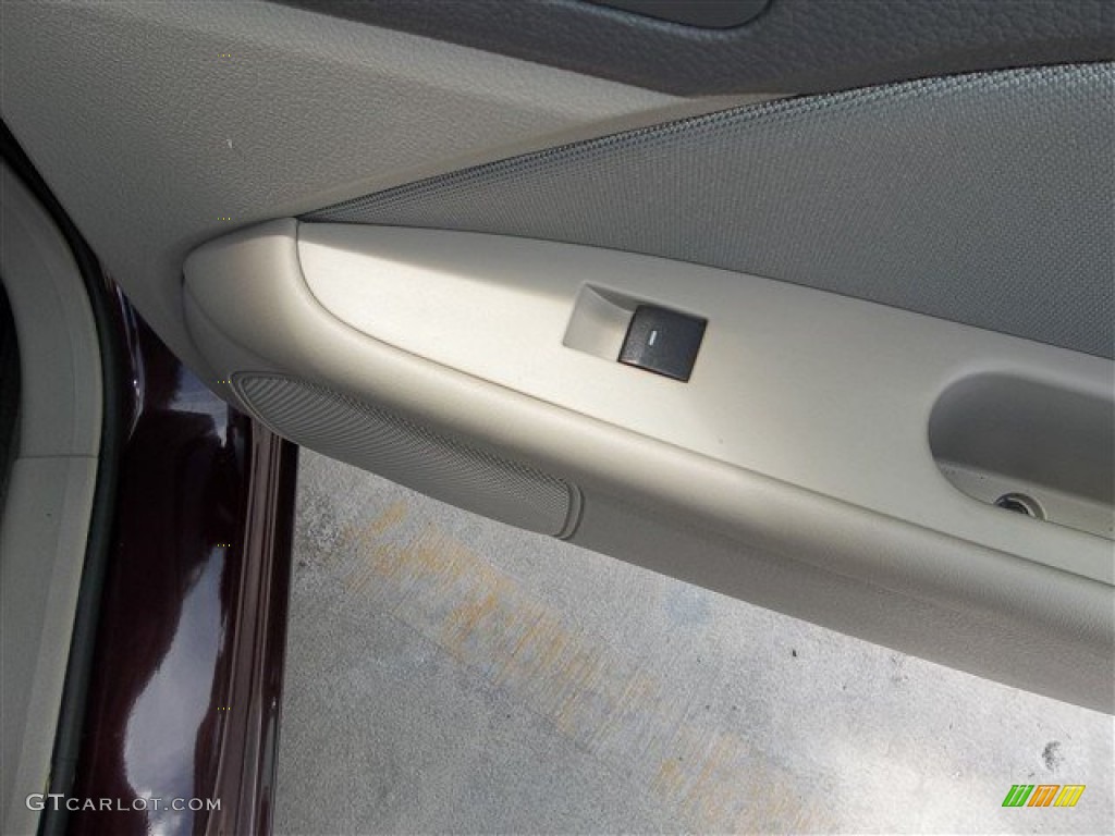 2012 Fusion SE - Bordeaux Reserve Metallic / Medium Light Stone photo #10