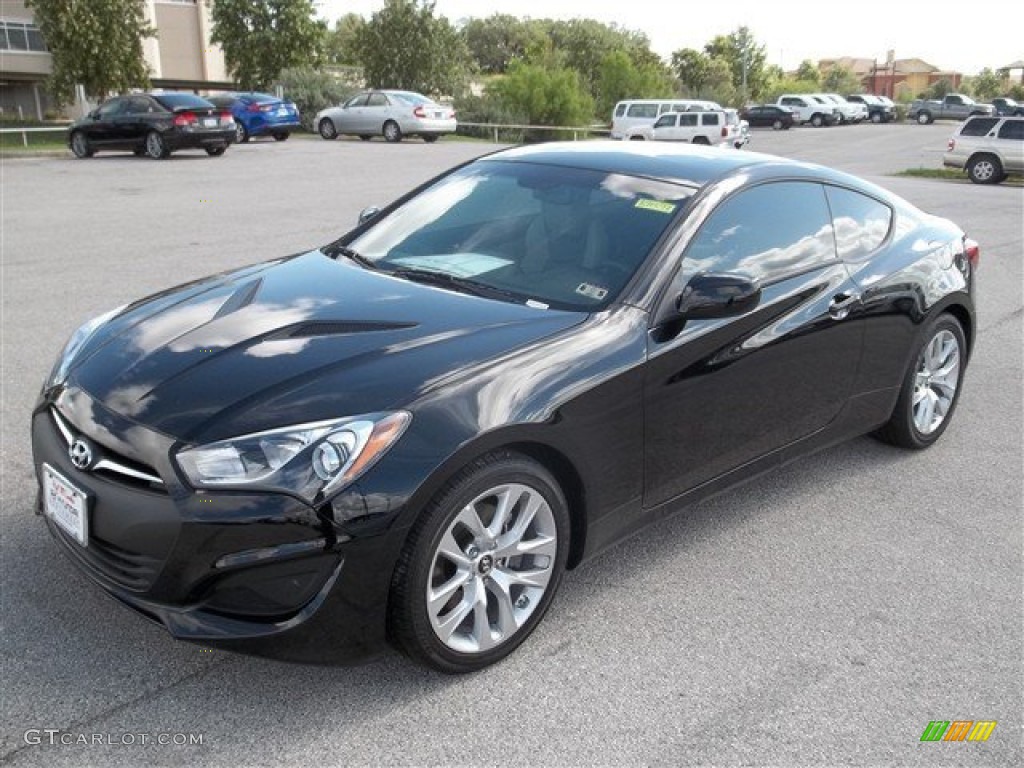 Black Noir Pearl Hyundai Genesis Coupe