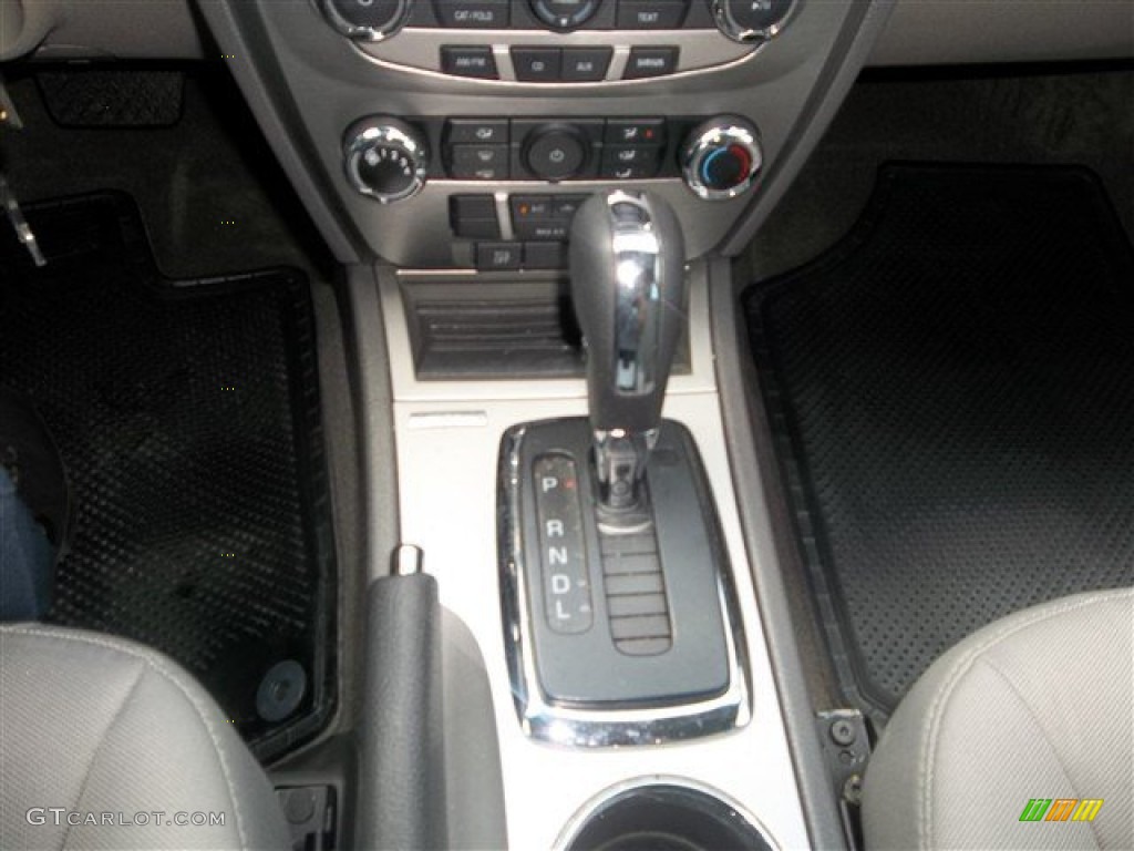 2012 Fusion SE - Bordeaux Reserve Metallic / Medium Light Stone photo #22