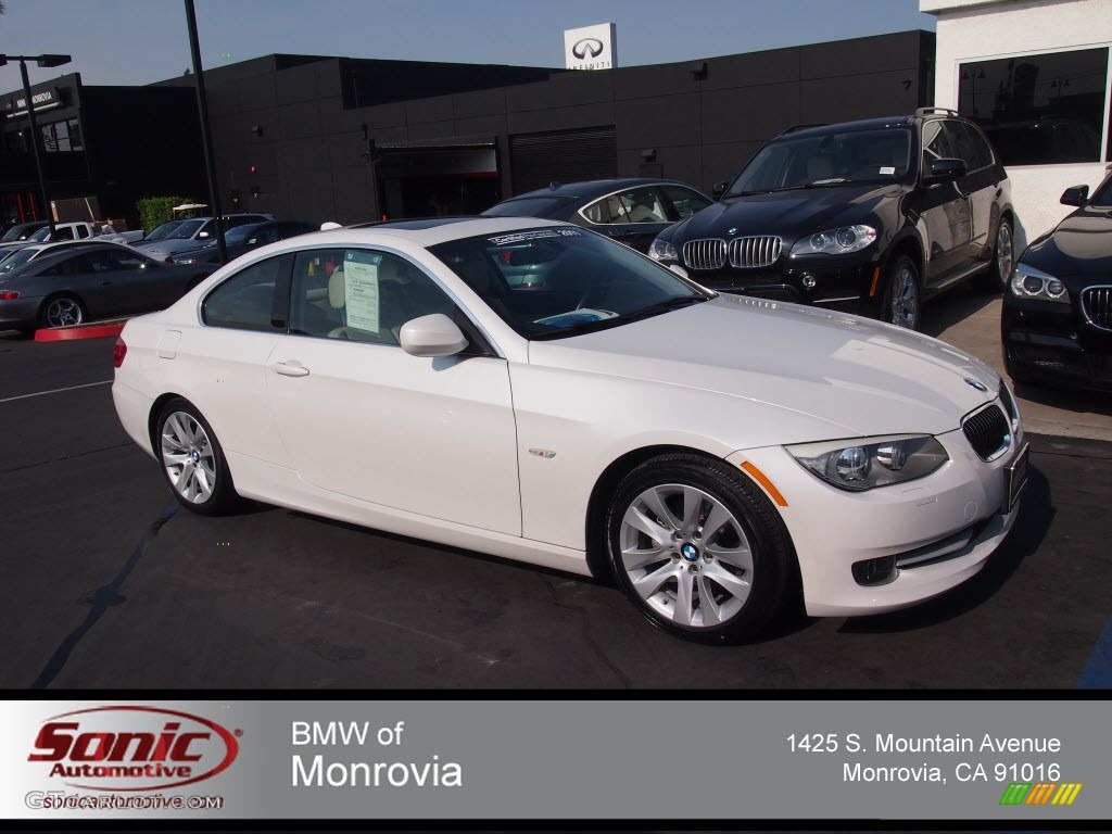 2011 3 Series 328i Coupe - Alpine White / Oyster/Black Dakota Leather photo #1