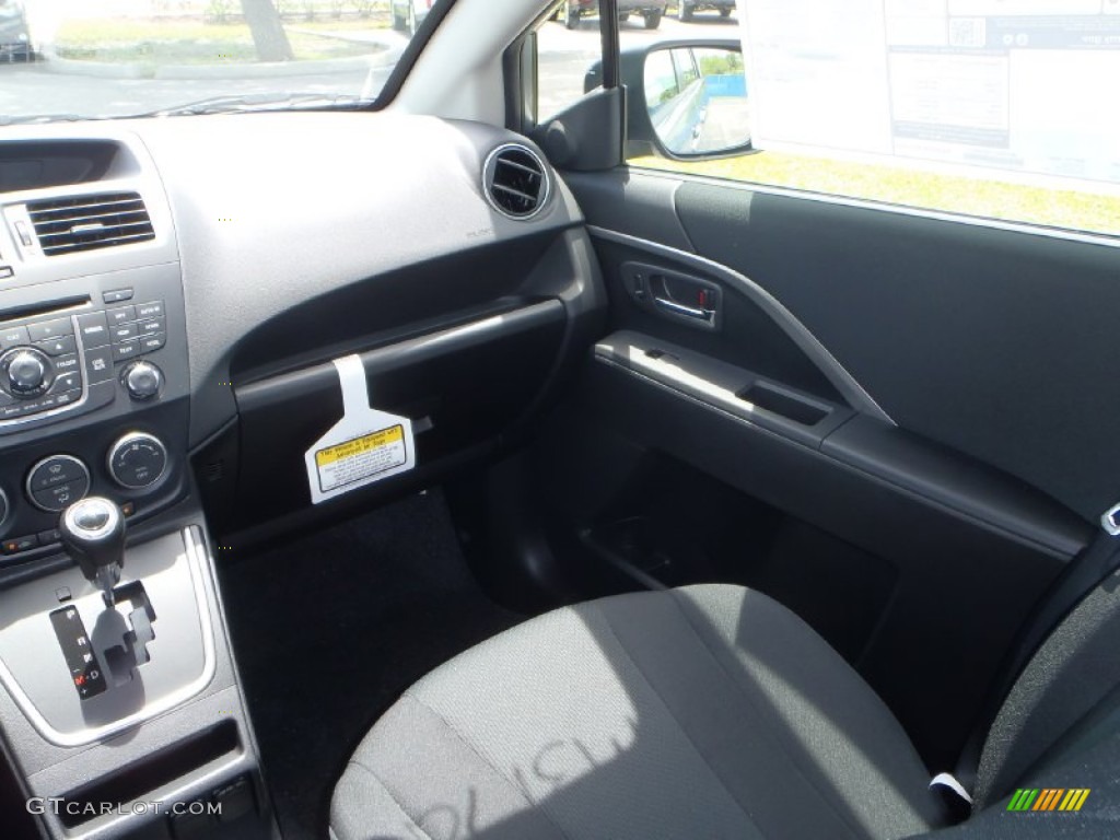 2013 MAZDA5 Touring - Liquid Silver Metallic / Black photo #16