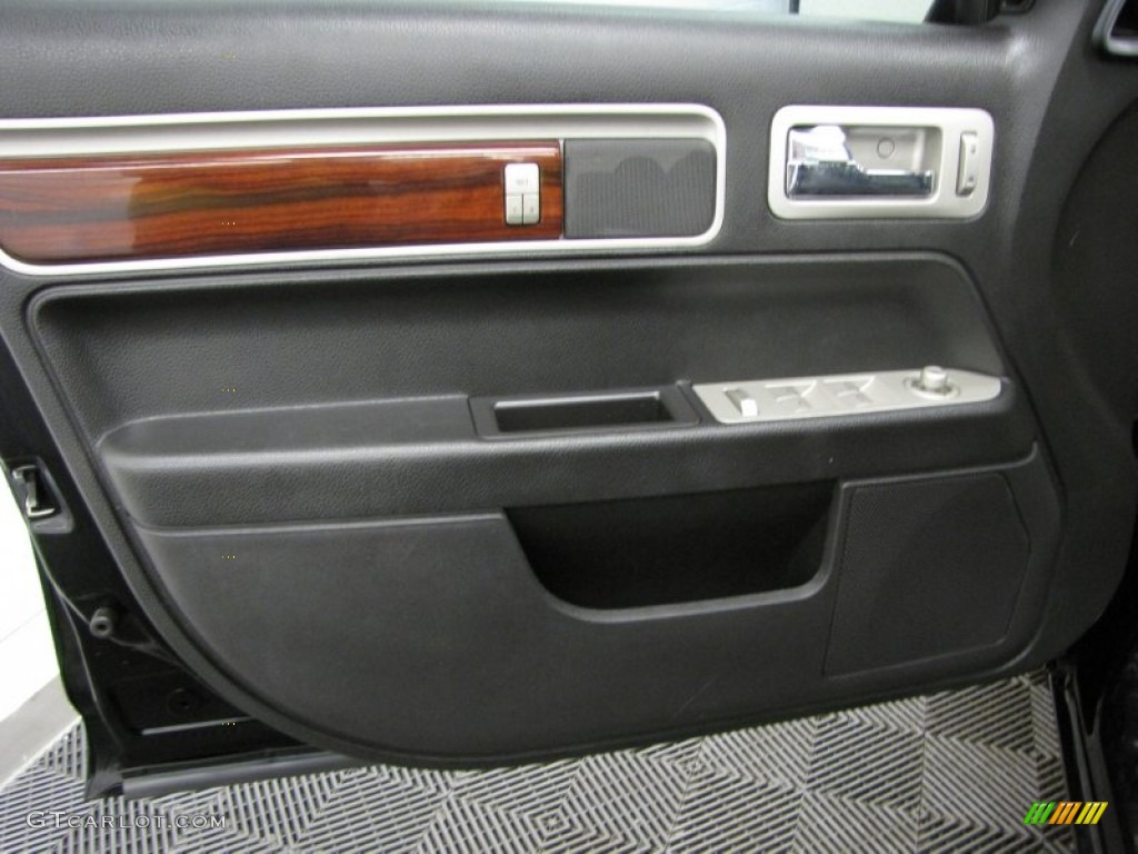 2006 Zephyr  - Black Clearcoat / Dark Charcoal photo #10