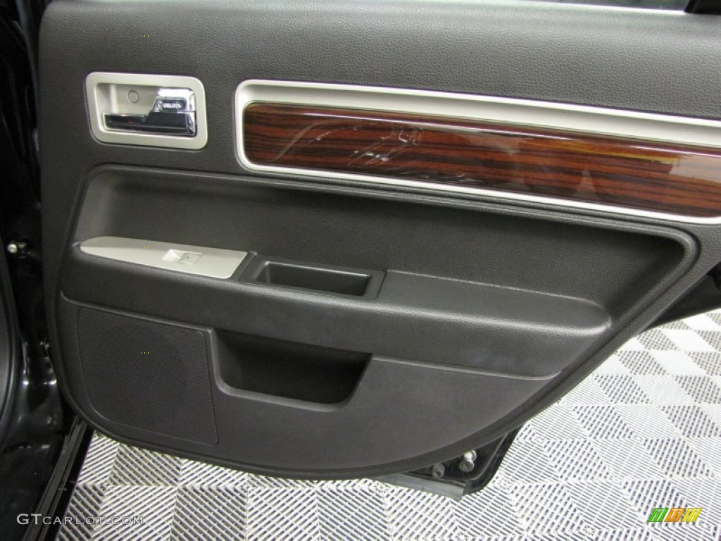 2006 Zephyr  - Black Clearcoat / Dark Charcoal photo #13