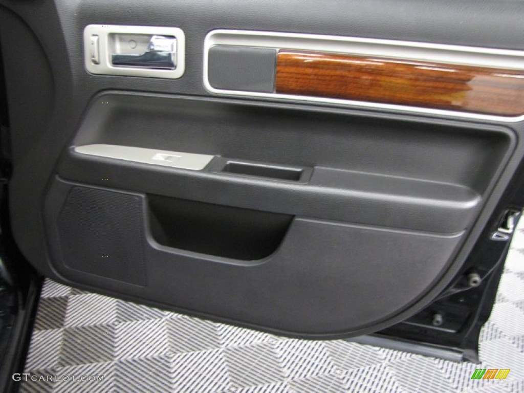 2006 Zephyr  - Black Clearcoat / Dark Charcoal photo #14