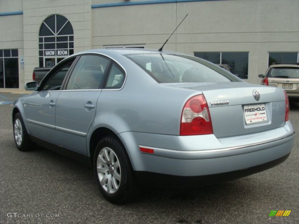 2003 Passat GLS Sedan - Blue Silver Metallic / Black photo #4