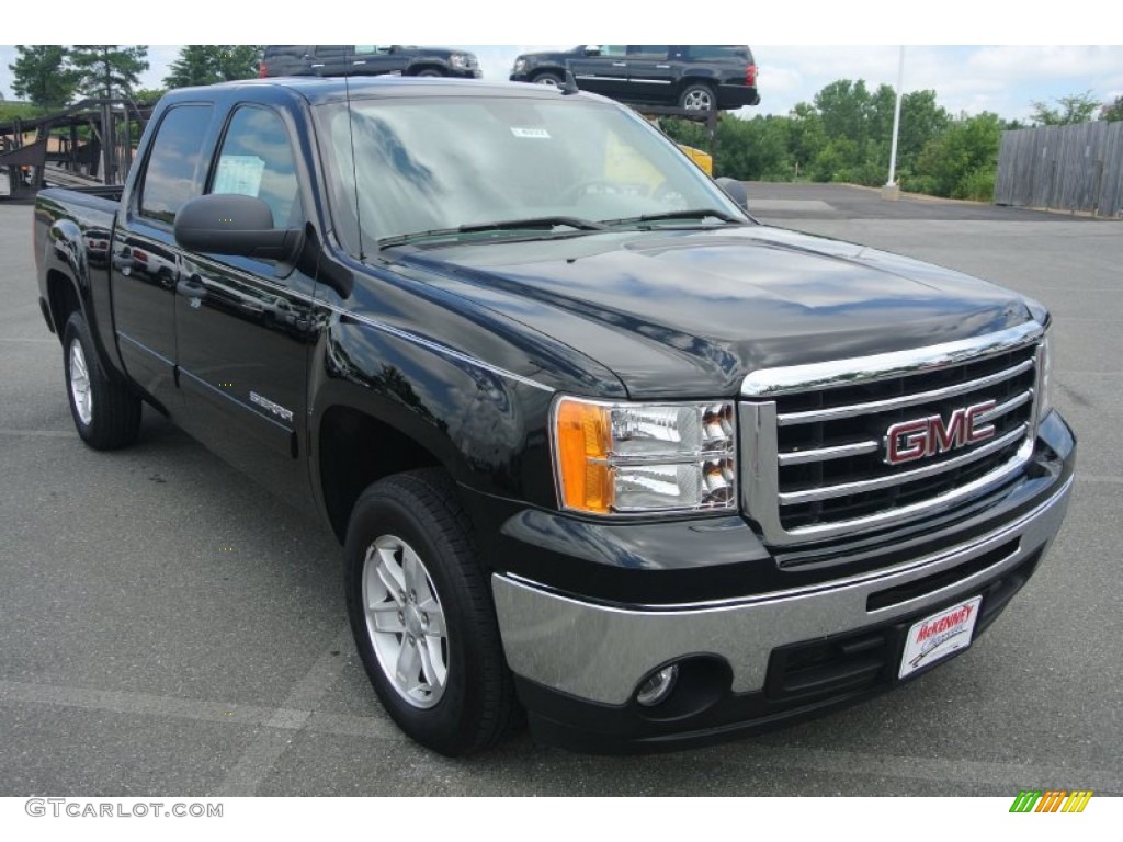 2013 Sierra 1500 SLE Crew Cab - Onyx Black / Light Titanium/Dark Titanium photo #1