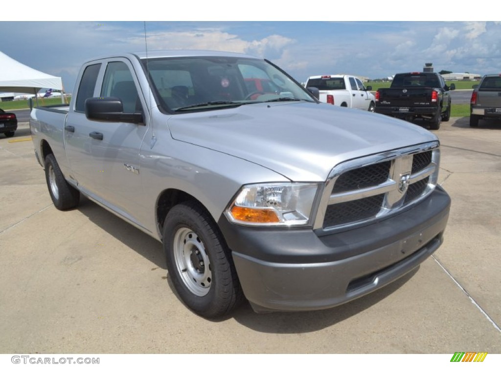 2010 Ram 1500 ST Quad Cab - Bright Silver Metallic / Dark Slate/Medium Graystone photo #9