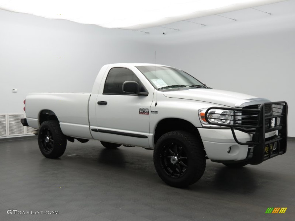 Bright White 2009 Dodge Ram 2500 ST Regular Cab 4x4 Exterior Photo #83698189