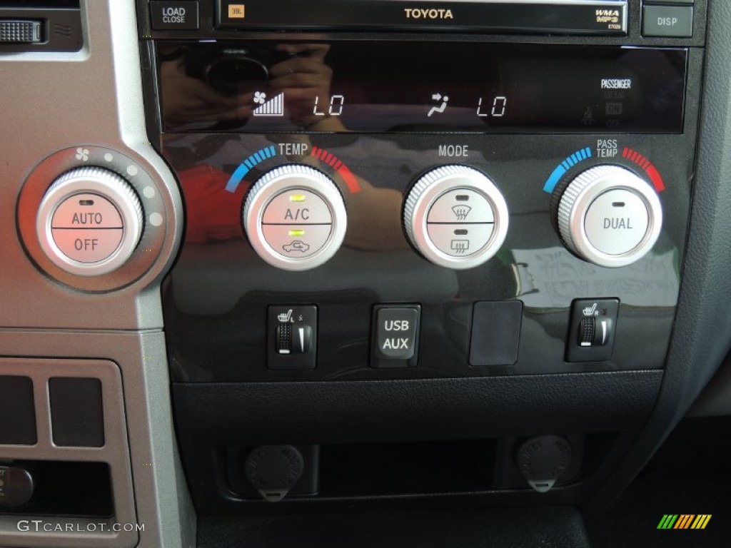 2012 Toyota Tundra Limited CrewMax Controls Photo #83698276