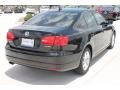 Black - Jetta SE Sedan Photo No. 9