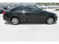 Black - Jetta SE Sedan Photo No. 11