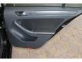 Black - Jetta SE Sedan Photo No. 35