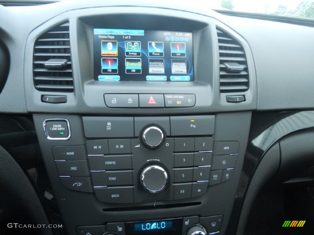 2013 Buick Regal Standard Regal Model Controls Photo #83702773