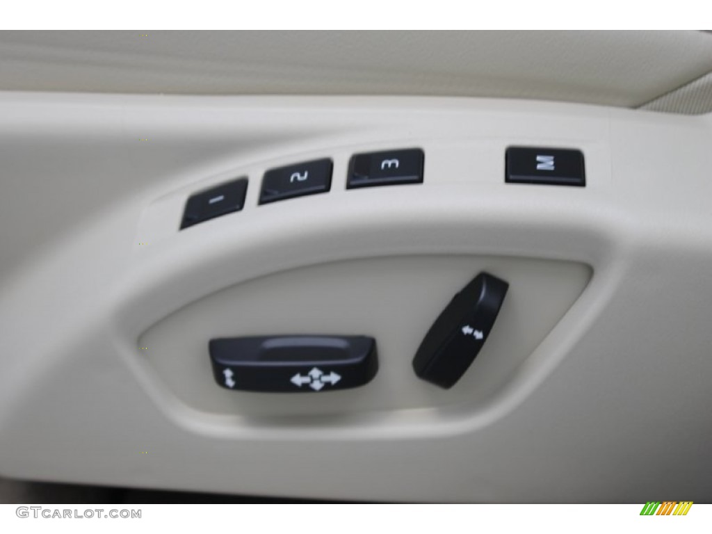 2014 Volvo XC60 T6 AWD Controls Photo #83703322