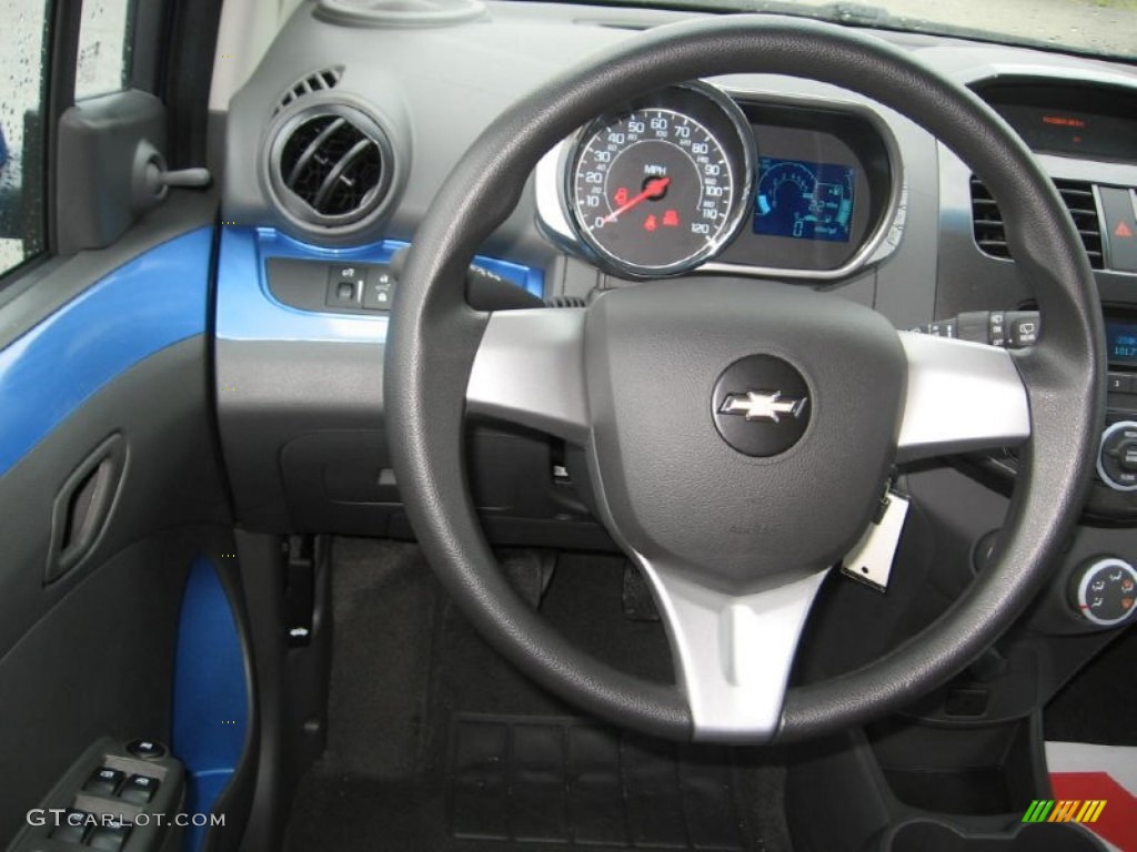 2014 Chevrolet Spark LS Silver/Blue Steering Wheel Photo #83703478