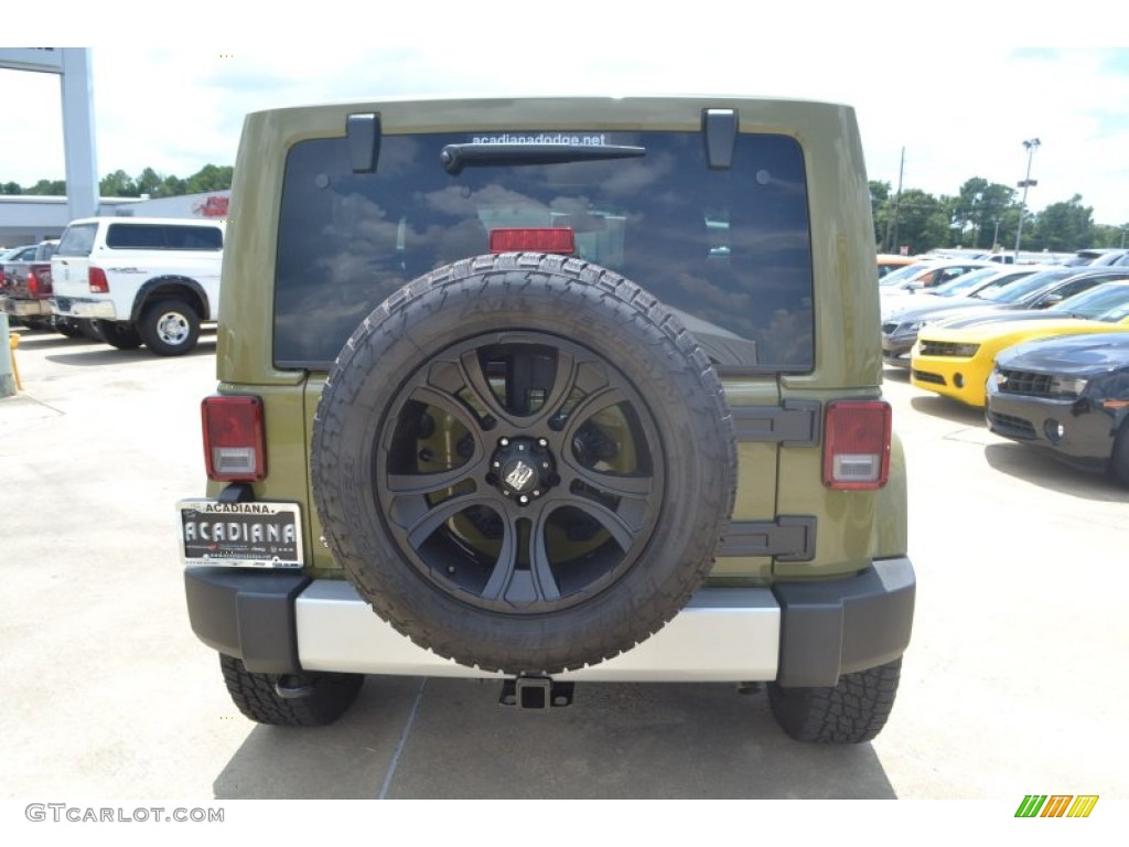 2013 Wrangler Sahara 4x4 - Commando Green / Black/Dark Saddle photo #4