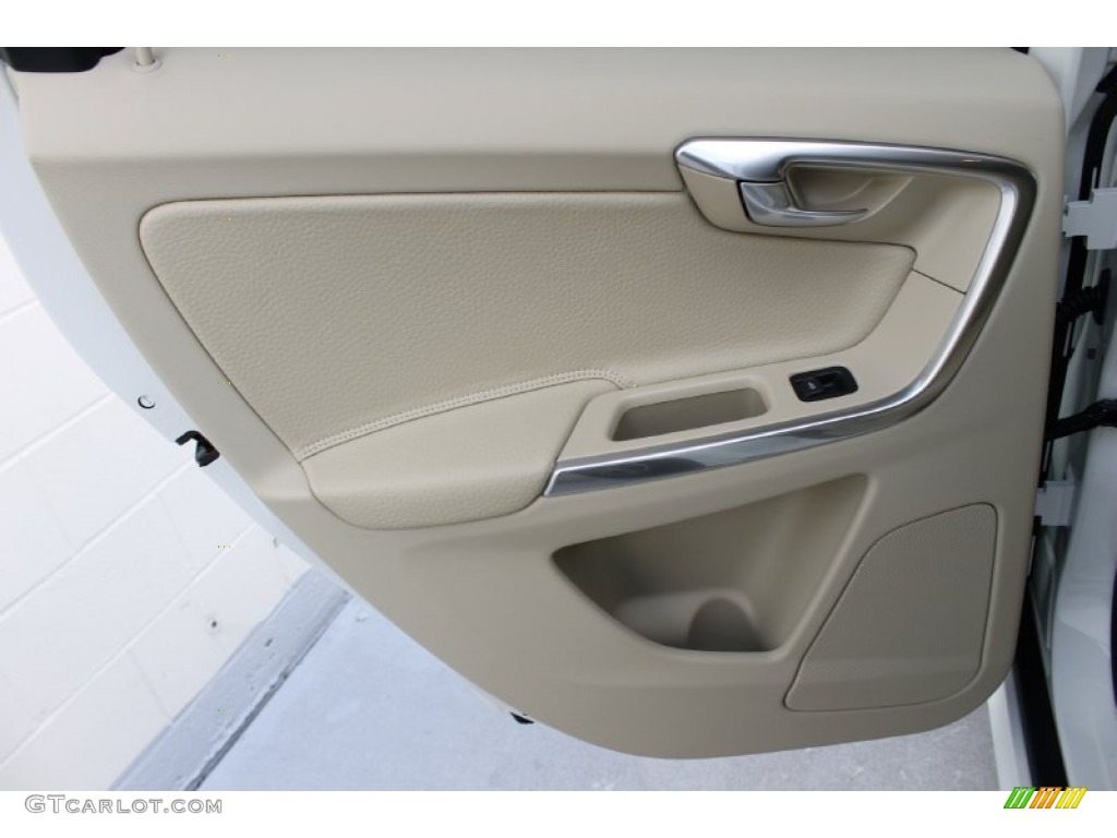 2014 Volvo XC60 T6 AWD Sandstone Beige Door Panel Photo #83703589