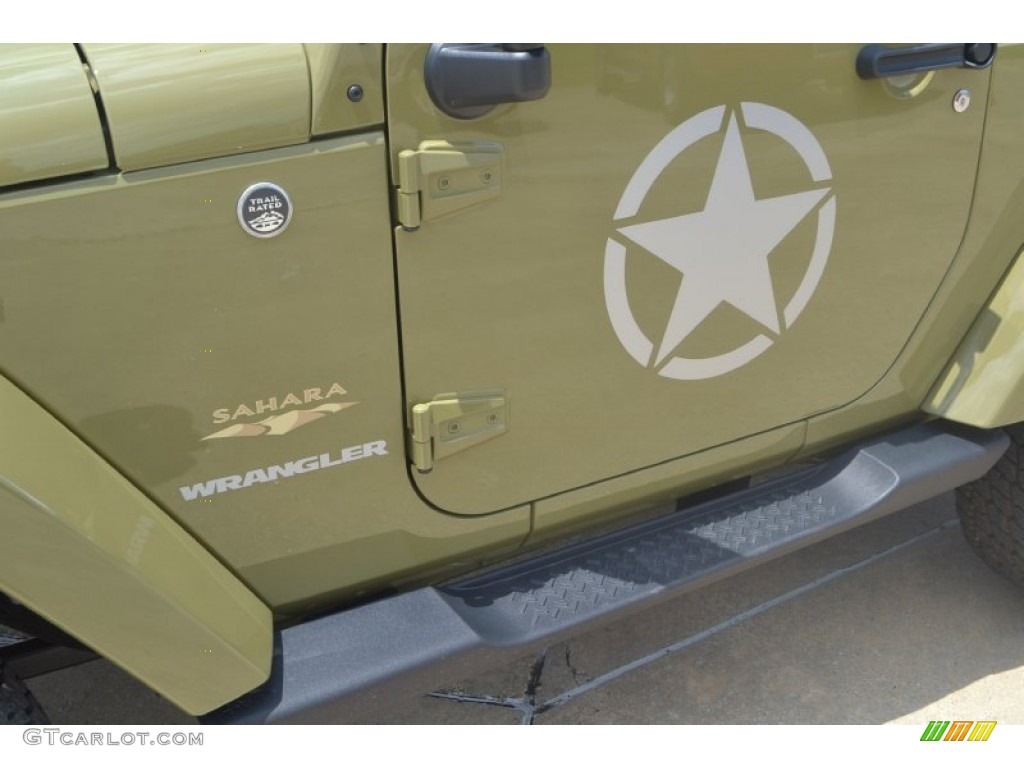 2013 Wrangler Sahara 4x4 - Commando Green / Black/Dark Saddle photo #13