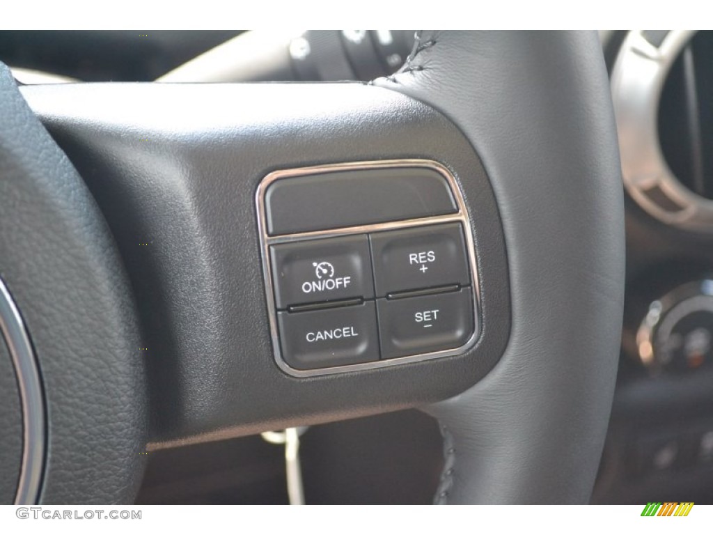 2013 Wrangler Sahara 4x4 - Commando Green / Black/Dark Saddle photo #23