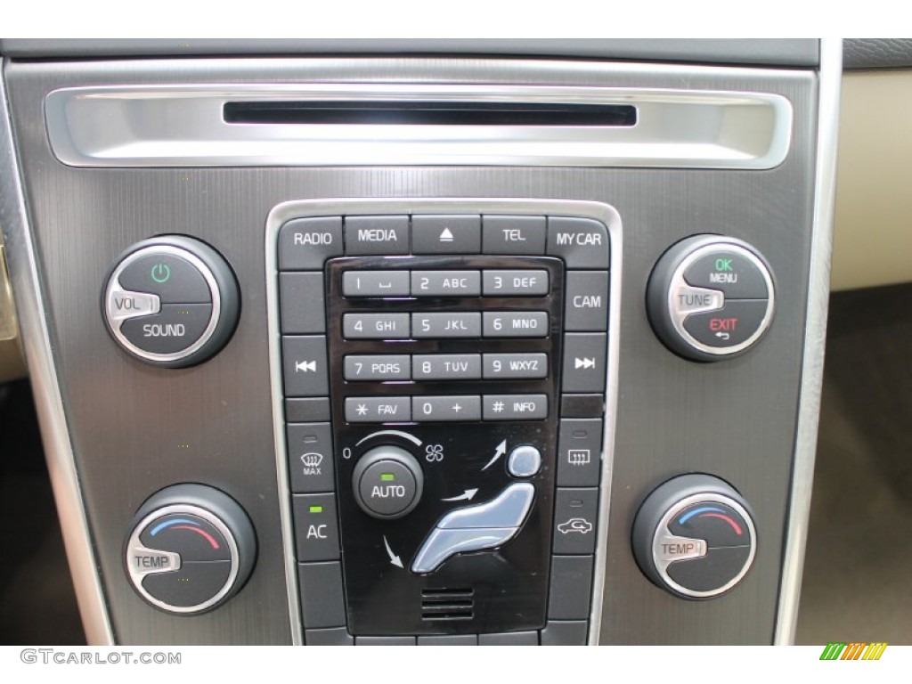 2014 Volvo XC60 T6 AWD Controls Photo #83704279