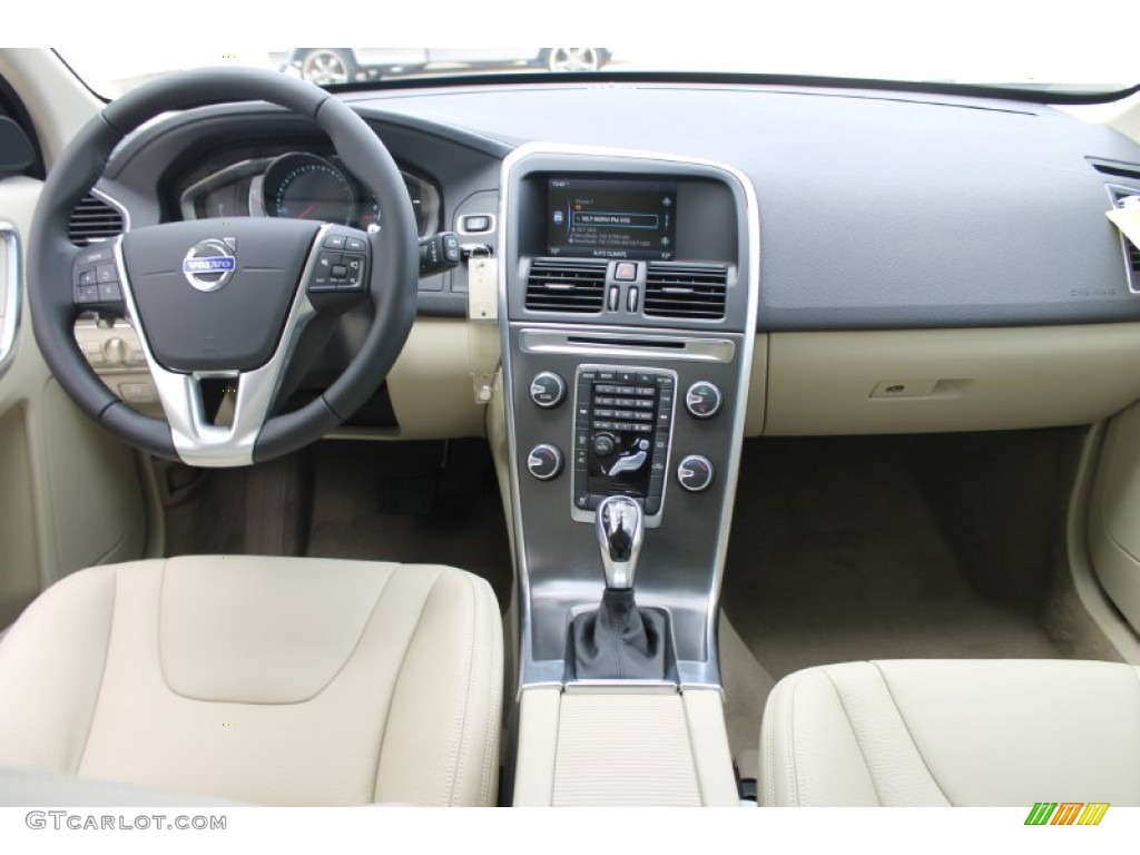 2014 Volvo XC60 T6 AWD Sandstone Beige Dashboard Photo #83704573