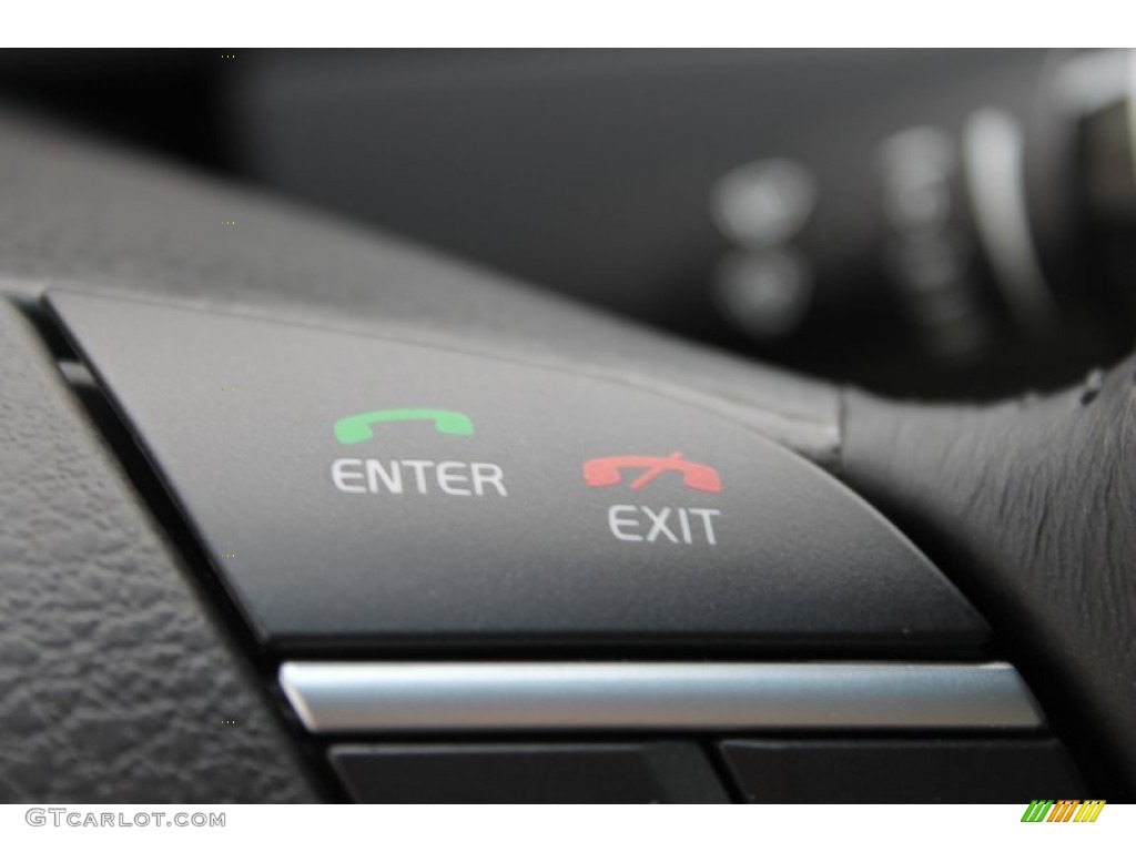 2014 Volvo XC90 3.2 Controls Photo #83705263