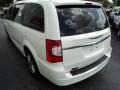 Stone White - Town & Country Touring - L Photo No. 3