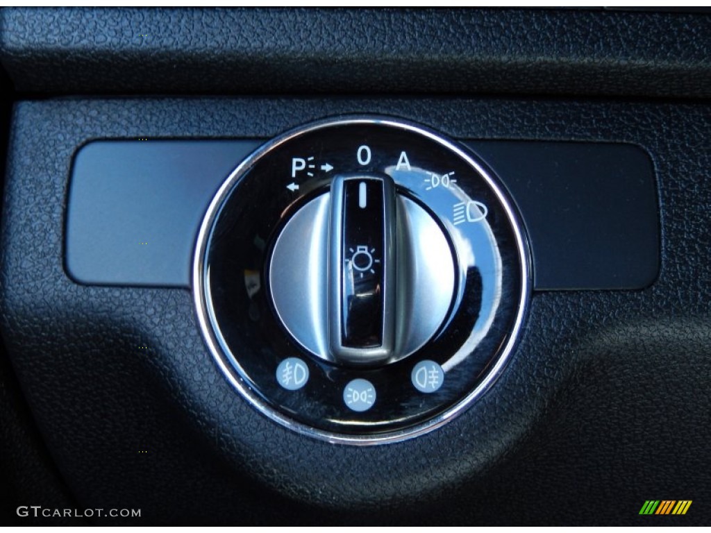 2009 Mercedes-Benz C 63 AMG Controls Photo #83706751