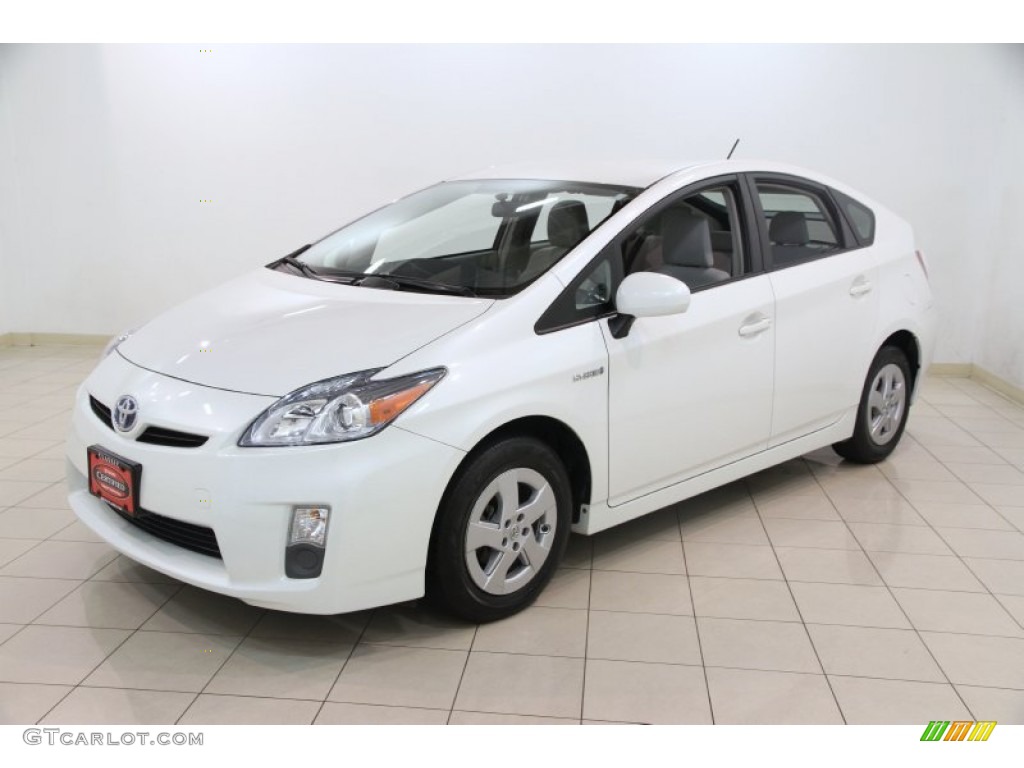 2010 Prius Hybrid III - Blizzard White Pearl / Misty Gray photo #3