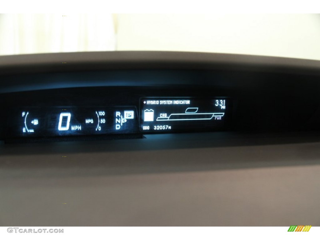 2010 Prius Hybrid III - Blizzard White Pearl / Misty Gray photo #8