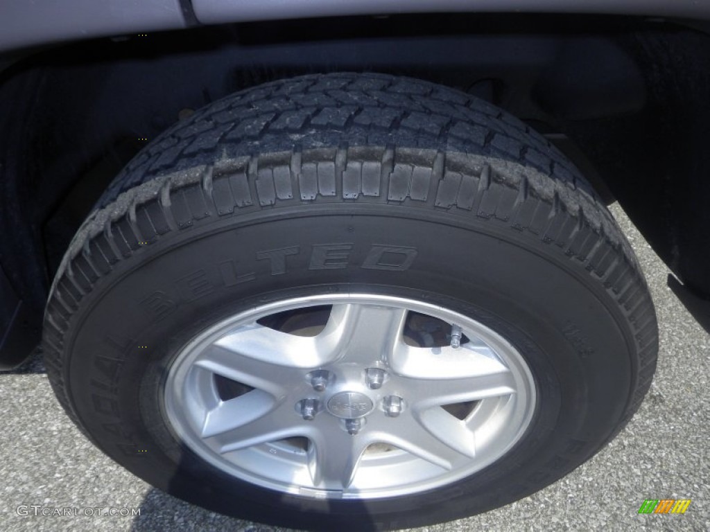 2004 Liberty Sport 4x4 - Deep Molten Red Pearl / Dark Slate Gray photo #13