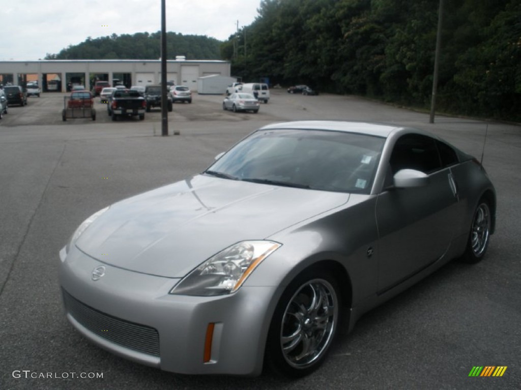 2005 350Z Touring Coupe - Chrome Silver Metallic / Charcoal photo #12