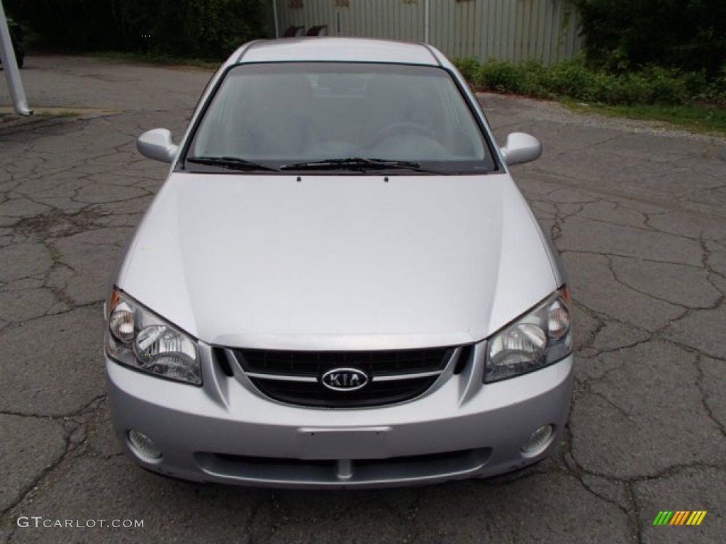 2006 Spectra Spectra5 Hatchback - Clear Silver / Gray photo #3