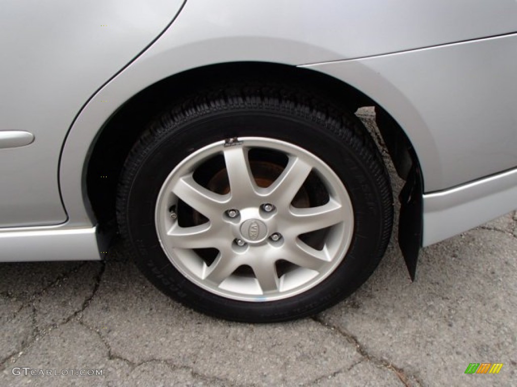 2006 Spectra Spectra5 Hatchback - Clear Silver / Gray photo #9