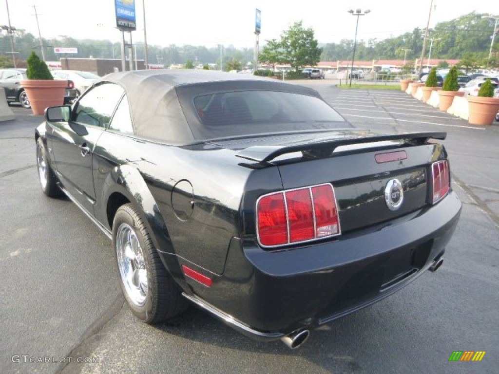2005 Mustang GT Premium Convertible - Black / Dark Charcoal/Red photo #5