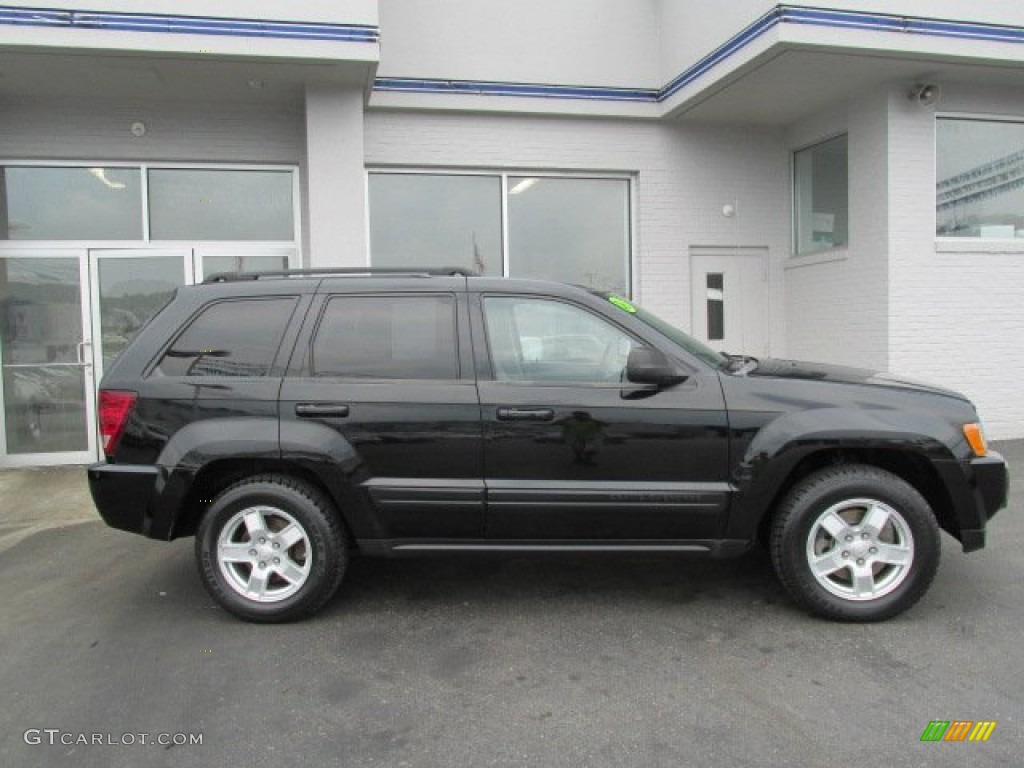 Black 2006 Jeep Grand Cherokee Laredo 4x4 Exterior Photo #83716702