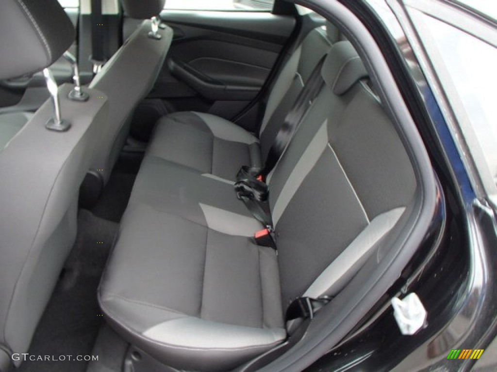 2014 Ford Focus S Sedan Rear Seat Photo #83722129