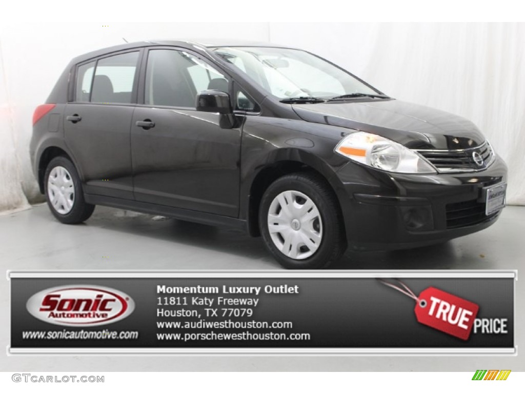 2011 Versa 1.8 S Hatchback - Espresso Black / Charcoal photo #1