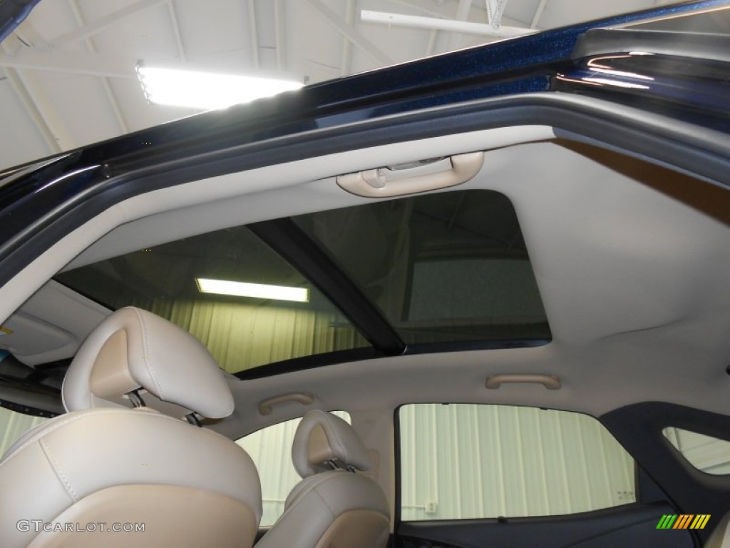 2013 Azera  - Midnight Blue Pearl / Camel photo #11