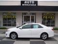 Super White - Camry SE Photo No. 1