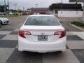 Super White - Camry SE Photo No. 4