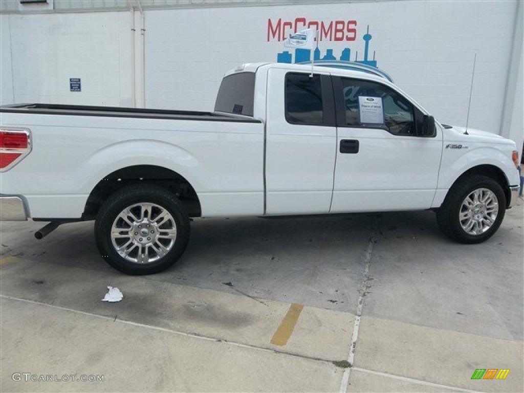 2010 F150 XLT SuperCab - Oxford White / Medium Stone photo #5