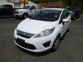 Oxford White - Fiesta SE Sedan Photo No. 4