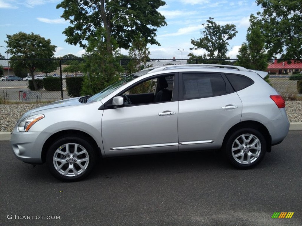 2011 Rogue SL AWD - Silver Ice Metallic / Black photo #4