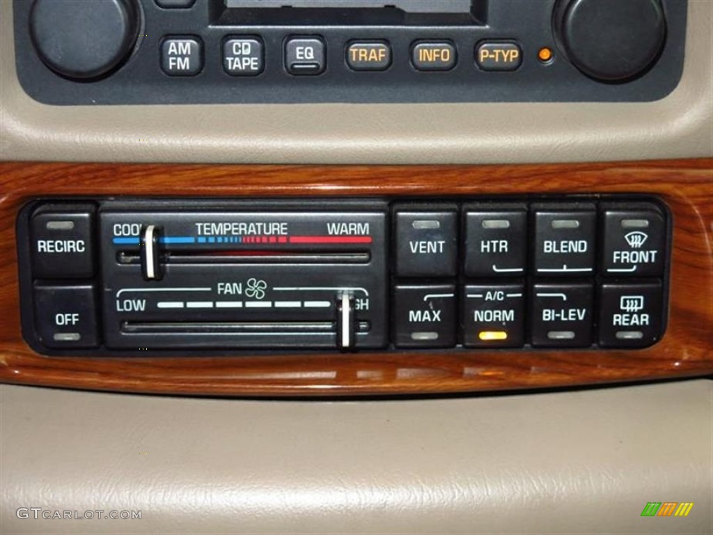 2002 LeSabre Custom - Dark Polo Green Metallic / Taupe photo #20