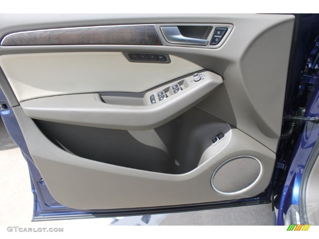 2013 Audi Q5 2.0 TFSI quattro Pistachio Beige Door Panel Photo #83742574