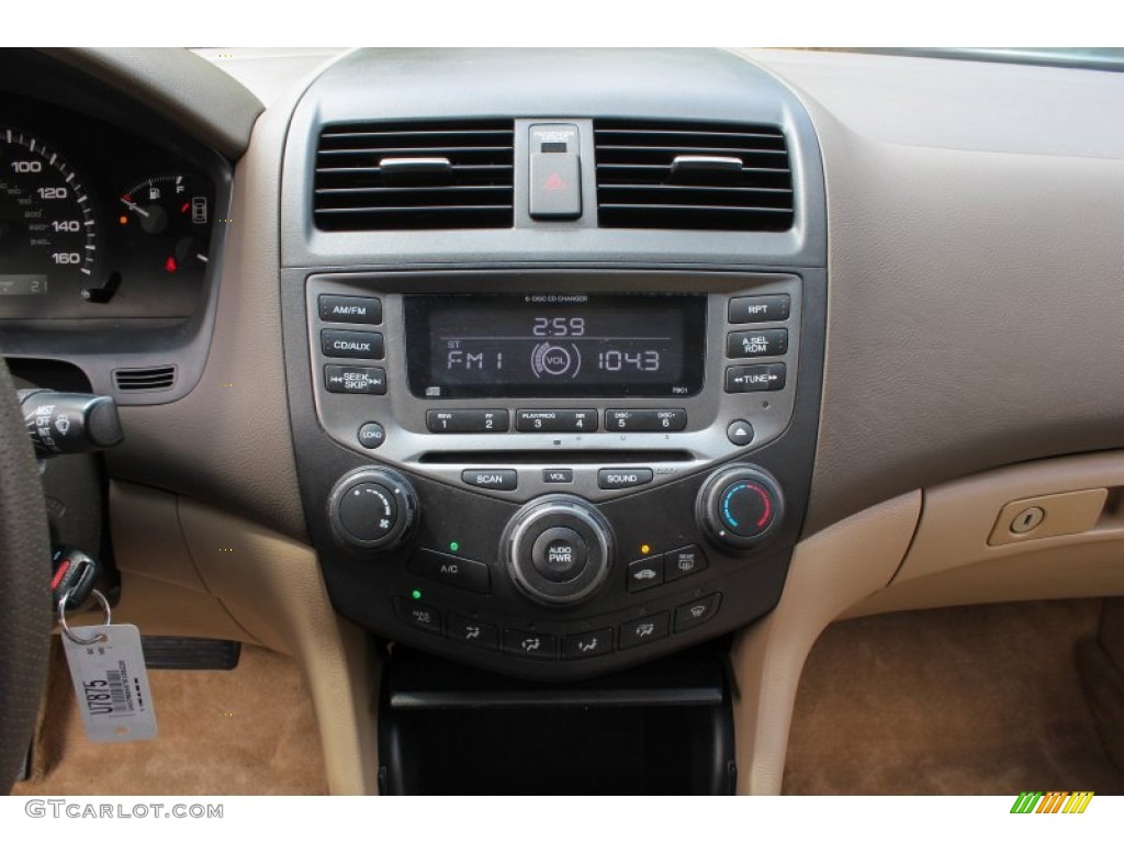 2007 Accord SE V6 Sedan - Taffeta White / Ivory photo #13