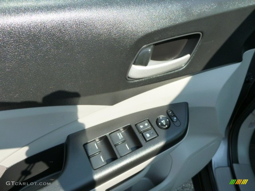 2012 CR-V LX 4WD - Polished Metal Metallic / Gray photo #14